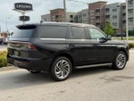 2027 Lincoln Navigator Premiere