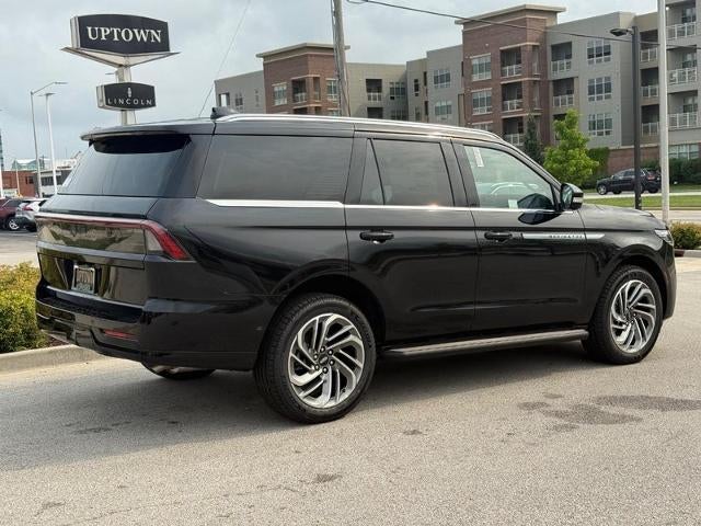 2027 Lincoln Navigator Premiere
