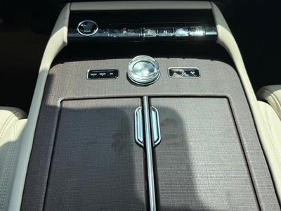 2027 Lincoln Navigator Reserve L