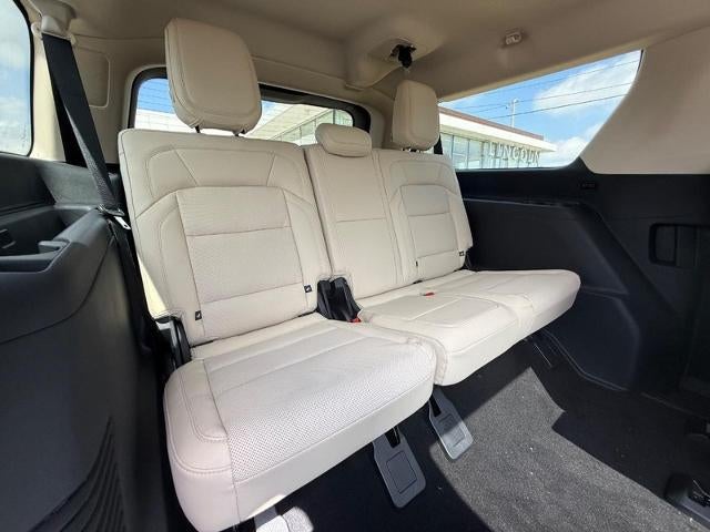 2027 Lincoln Navigator Reserve L
