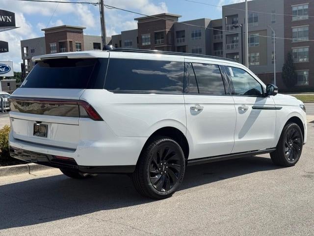 2027 Lincoln Navigator Reserve L