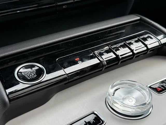 2027 Lincoln Navigator Reserve L