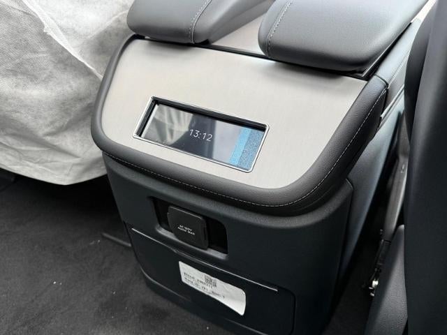 2027 Lincoln Navigator Reserve L
