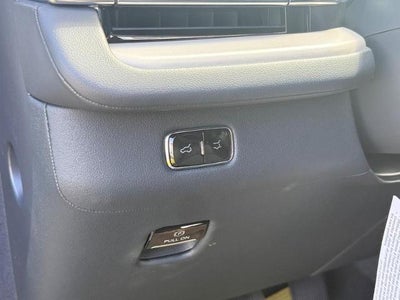 2027 Lincoln Navigator Reserve L