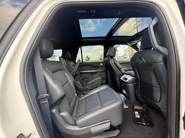 2027 Lincoln Navigator Reserve L