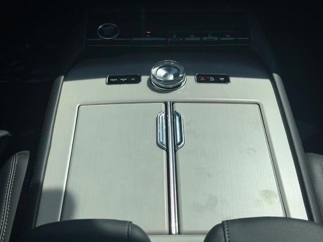 2027 Lincoln Navigator Premiere L