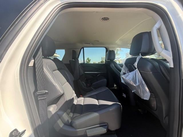 2027 Lincoln Navigator Premiere L