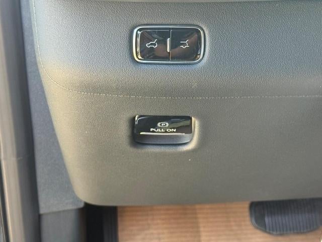 2027 Lincoln Navigator Premiere L