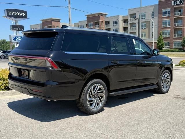 2027 Lincoln Navigator Premiere L