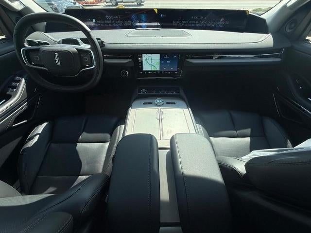 2027 Lincoln Navigator Premiere L