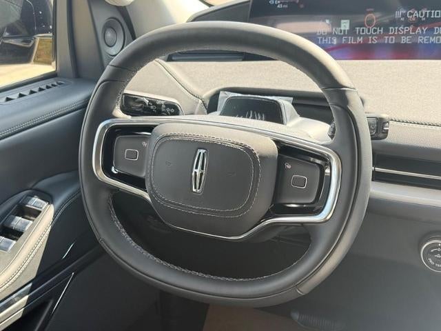 2027 Lincoln Navigator Premiere L