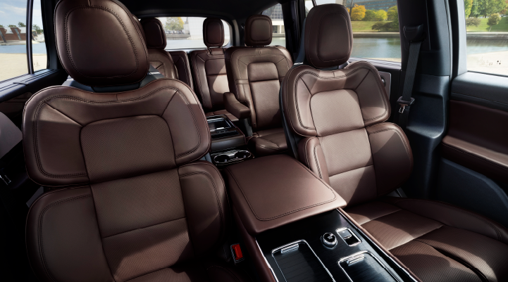 The cabin of the 2025 Lincoln Aviator® SUV is shown with black and brown accents. | Uptown Lincoln in Wauwatosa WI