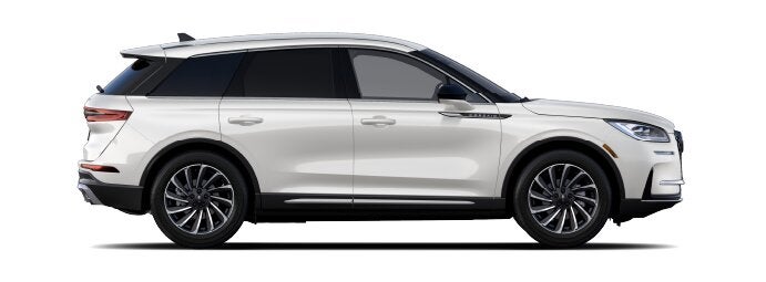 The passenger side of a Lincoln Corsair® SUV is shown in the Ceramic Pearl extra-cost exterior paint option. | Uptown Lincoln in Wauwatosa WI