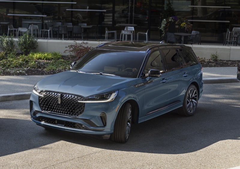 A 2026 Lincoln Black Label™ Aviator® SUV is shown with the available Special Edition Package. | Uptown Lincoln in Wauwatosa WI